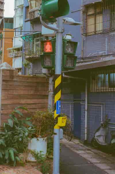 001988430022